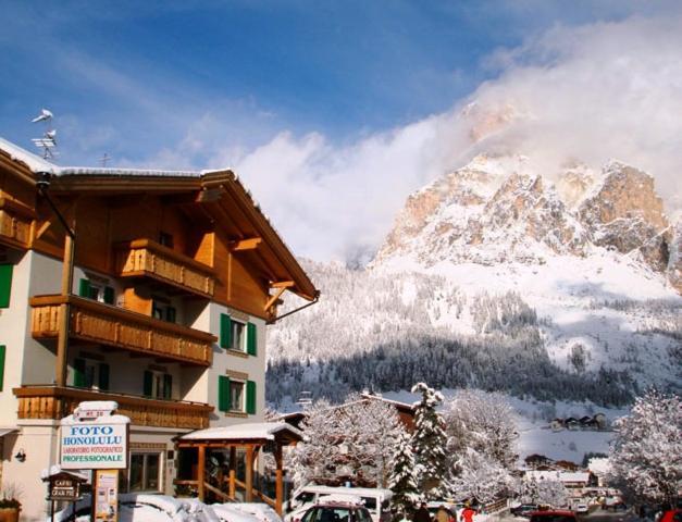 Chalet Madrisa Корвара-ін-Бадія Екстер'єр фото