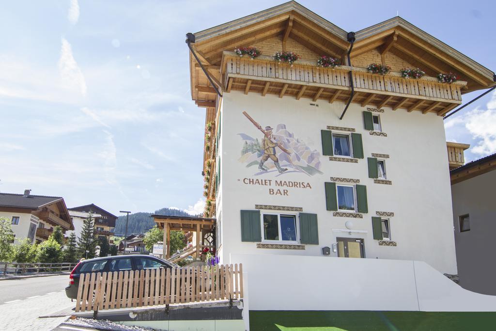 Chalet Madrisa Корвара-ін-Бадія Екстер'єр фото