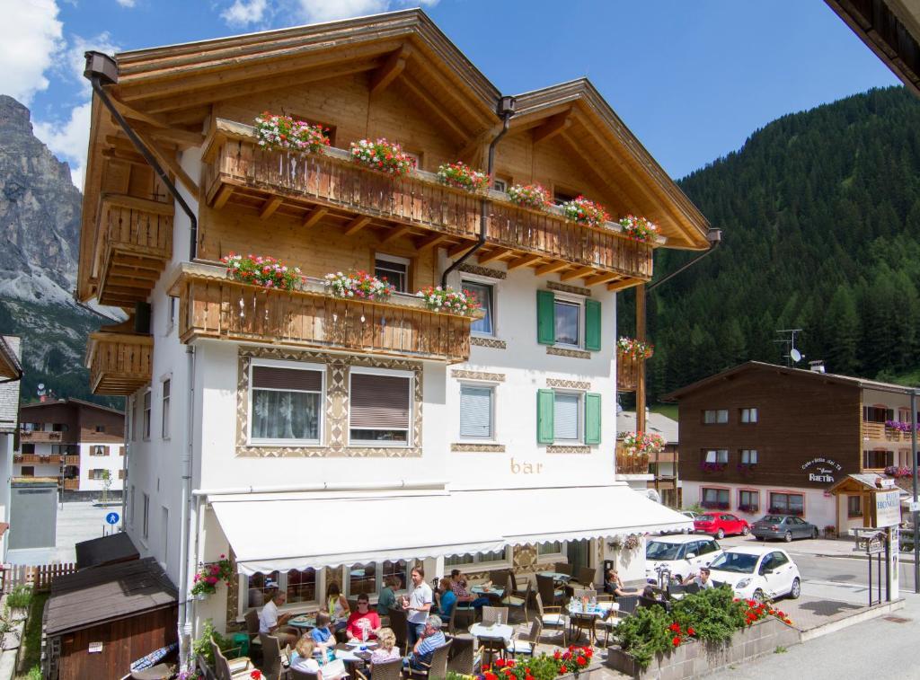 Chalet Madrisa Корвара-ін-Бадія Екстер'єр фото